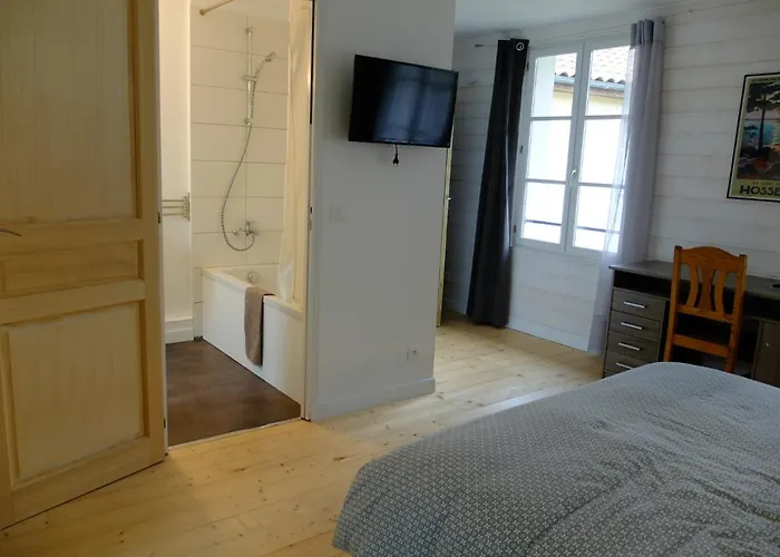 Merveilleux hôtels à Garlin, entre luxe et charme