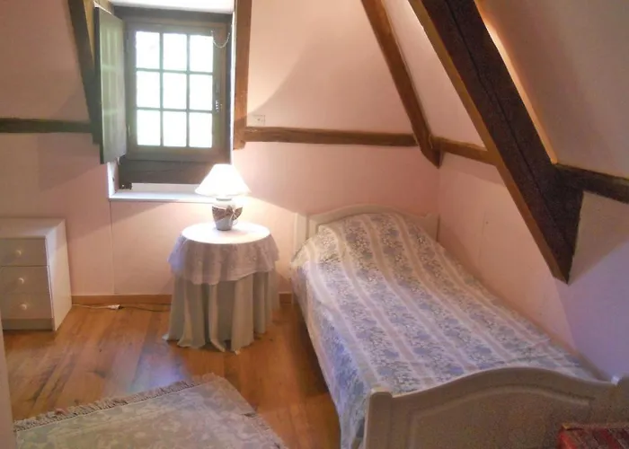 Hôtels à Campsegret: Trouvez votre séjour idéal dans ce charmant village français