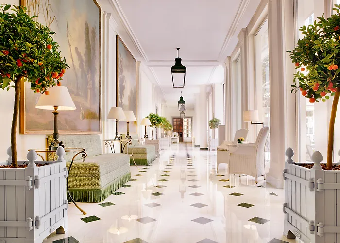 Les petits hôtels de luxe à Paris - Offrez-vous un séjour d'exception