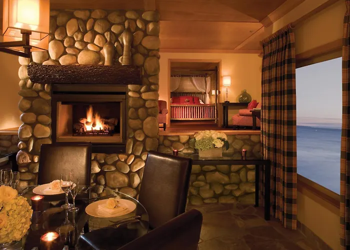 Best Seattle Hotels Offering Free Parking